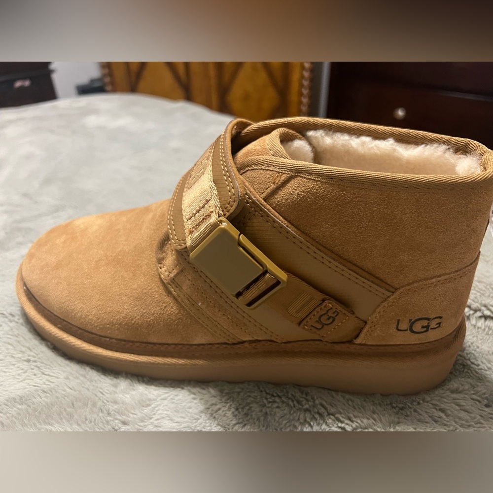 UGG MEN NEUMEL SNAPBACK CHESTNUT SHEARLING LINED SUEDE SHOE BOOTS